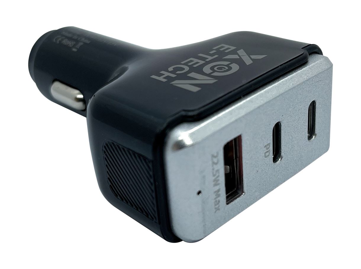 Автомобильное зарядное устройство XON MaxCharge Type-C 82.5W (2 x Type-C PD30 + Type-A 15V/1.5A) Black (CM1A2C82WB 3500)